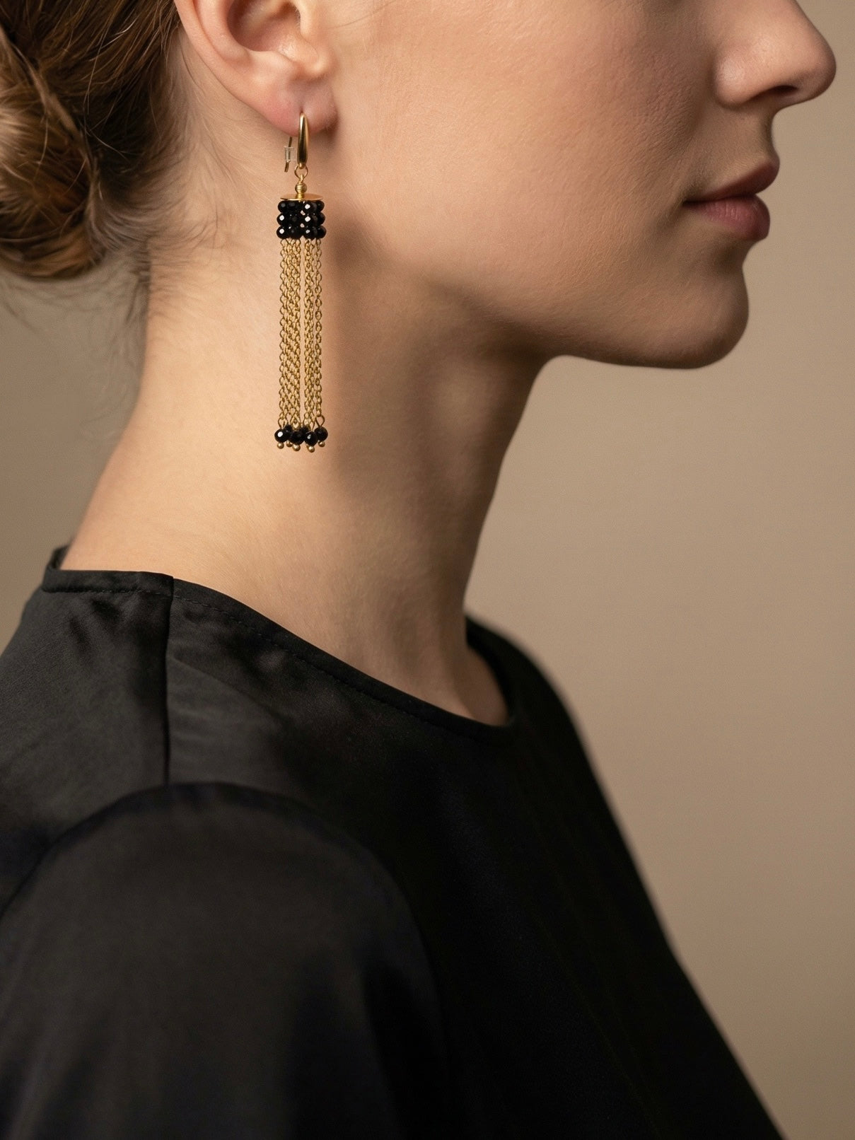 Pendientes Varsha Negro