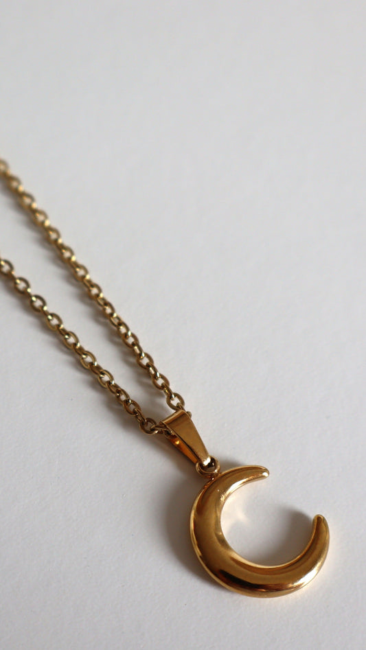 Collar Media Luna