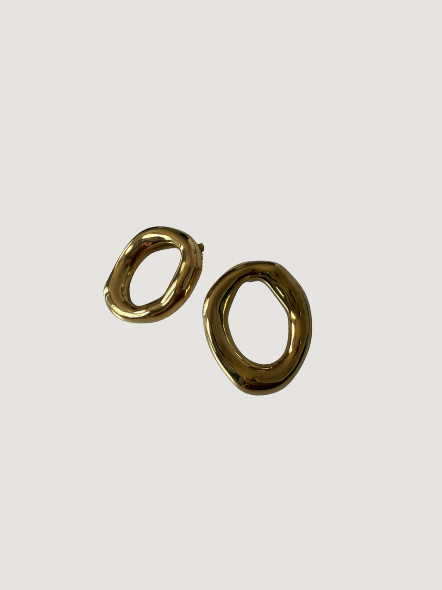 Pendientes Oira