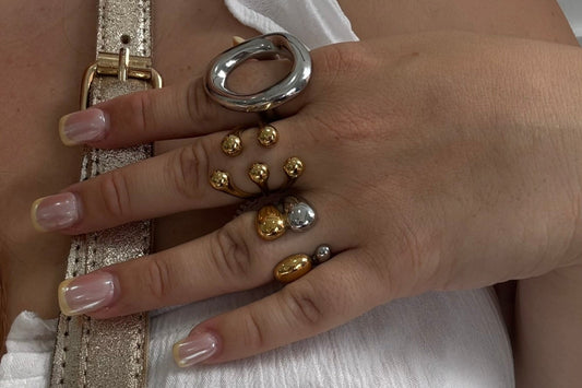 Anillo Flavia