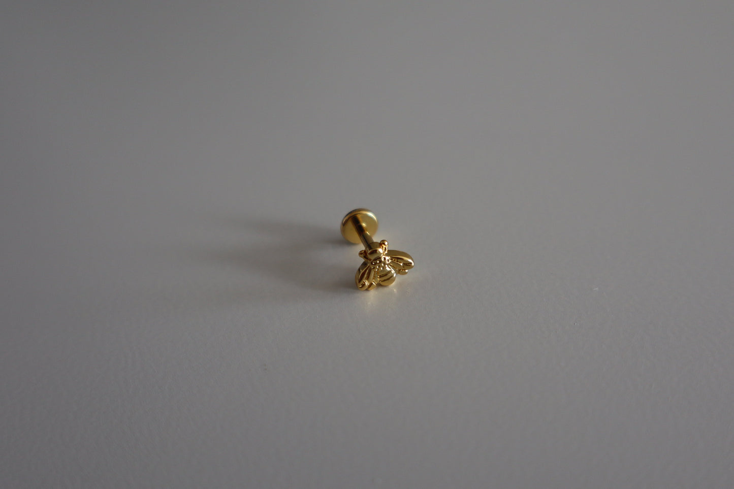 Piercing Abeja Ud.