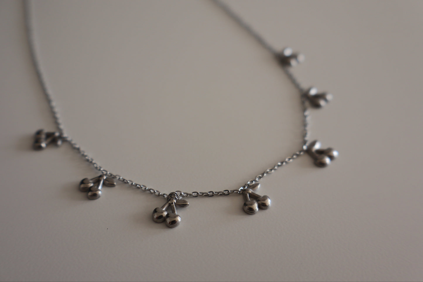 Collar Cherry Girl Plateado