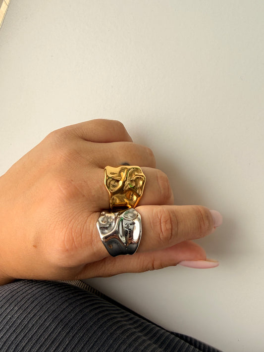 Anillo Livia