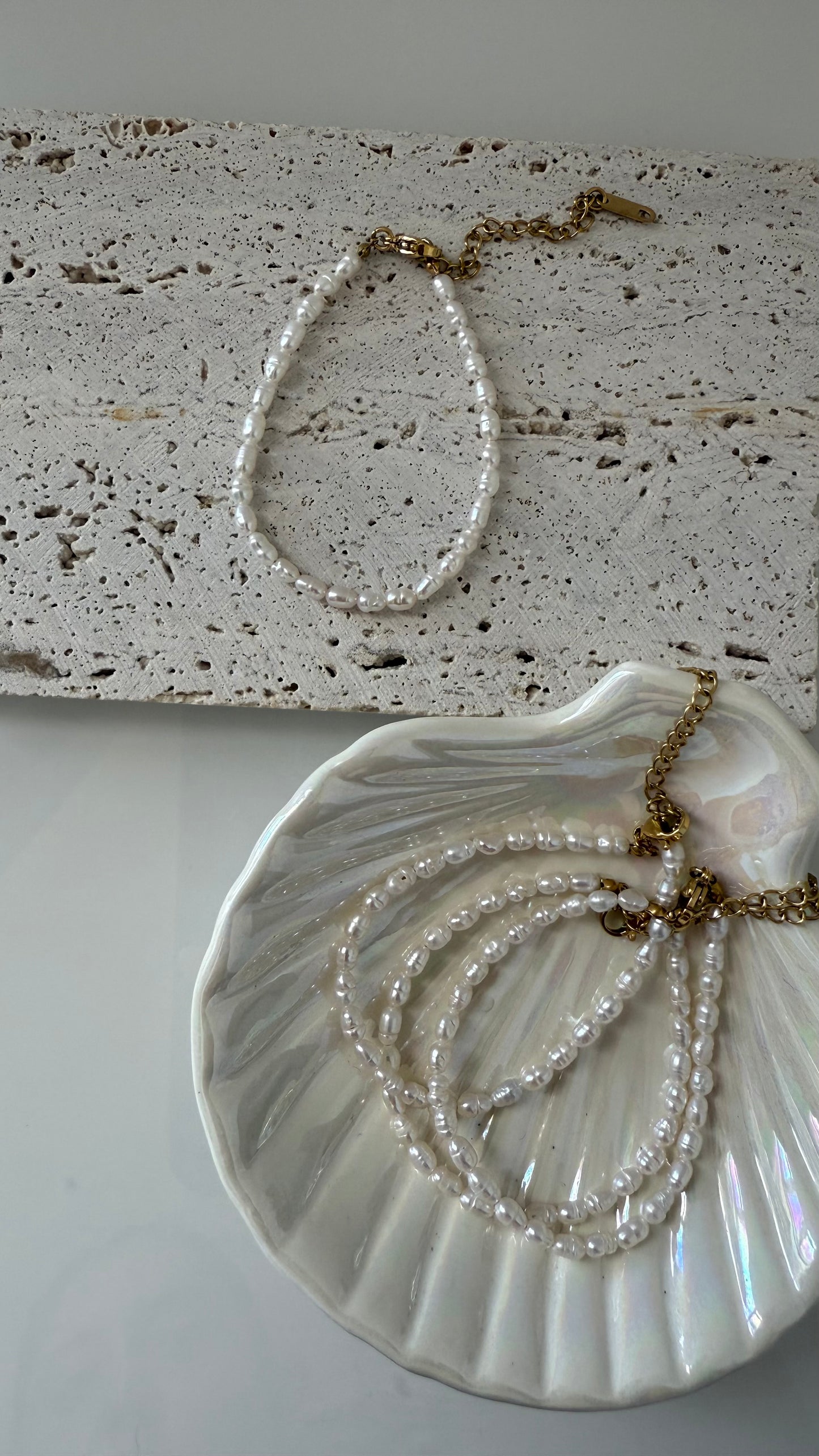 Pulsera de perlas naturales