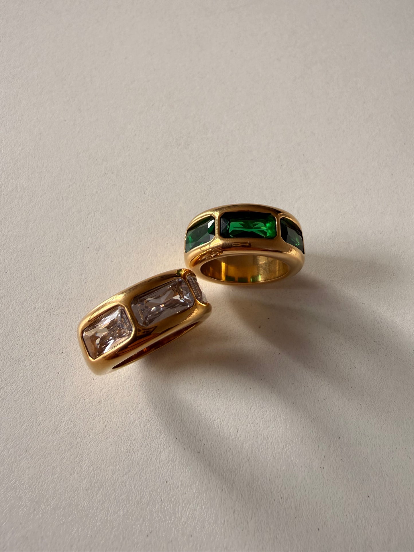 Anillo Maison