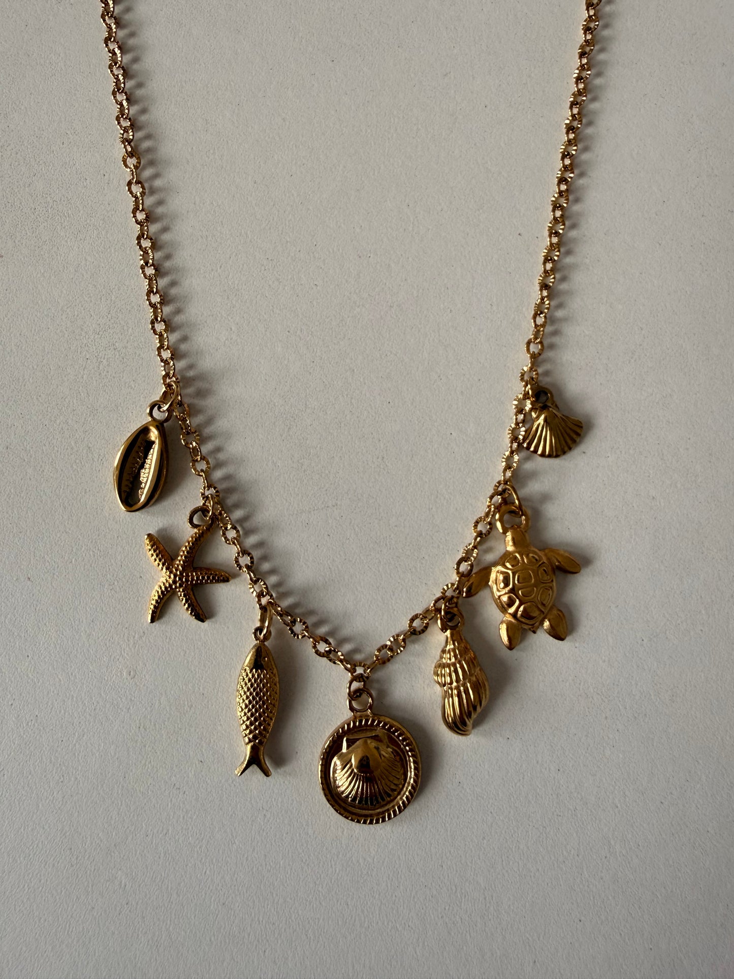 Collar Isleña