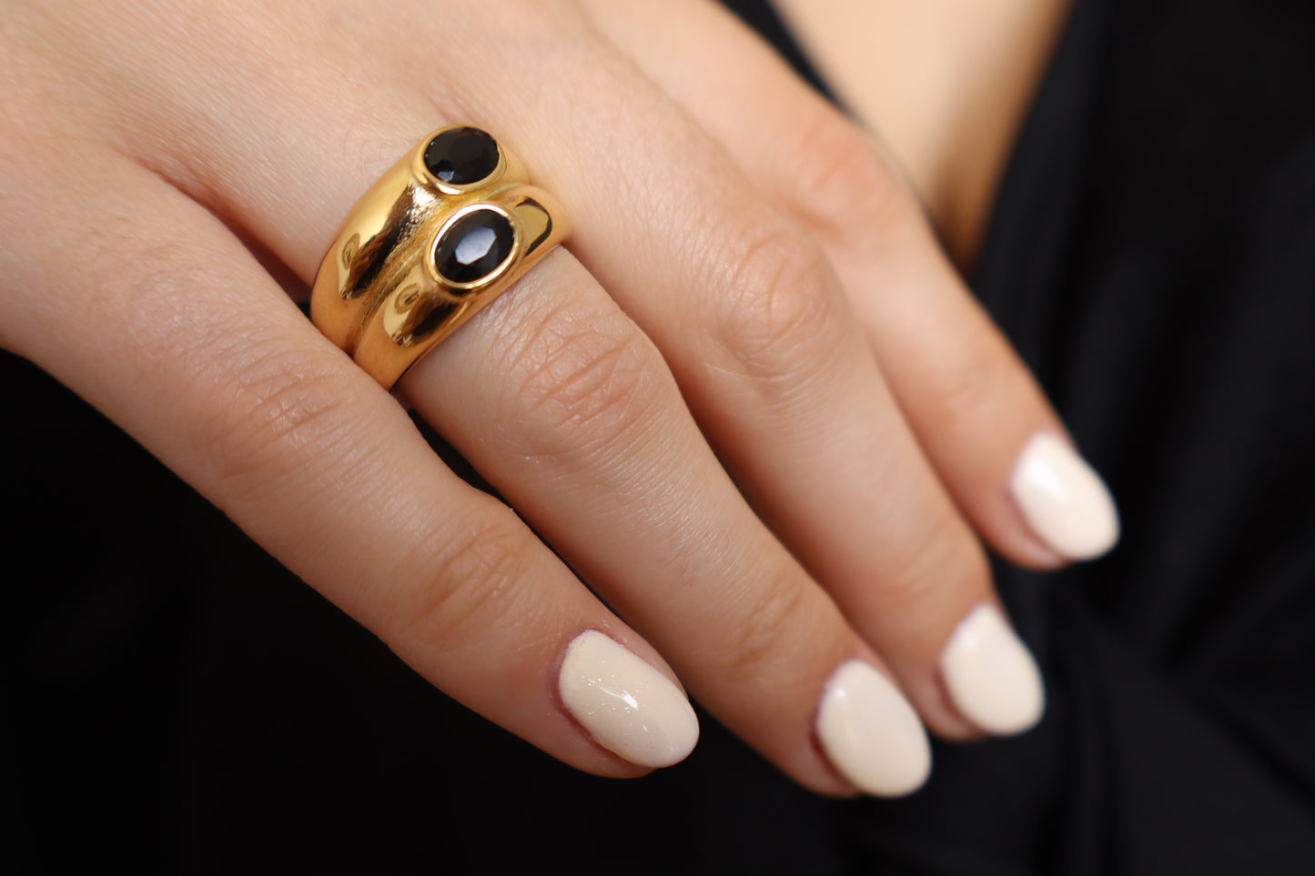 Anillo Triana Negro