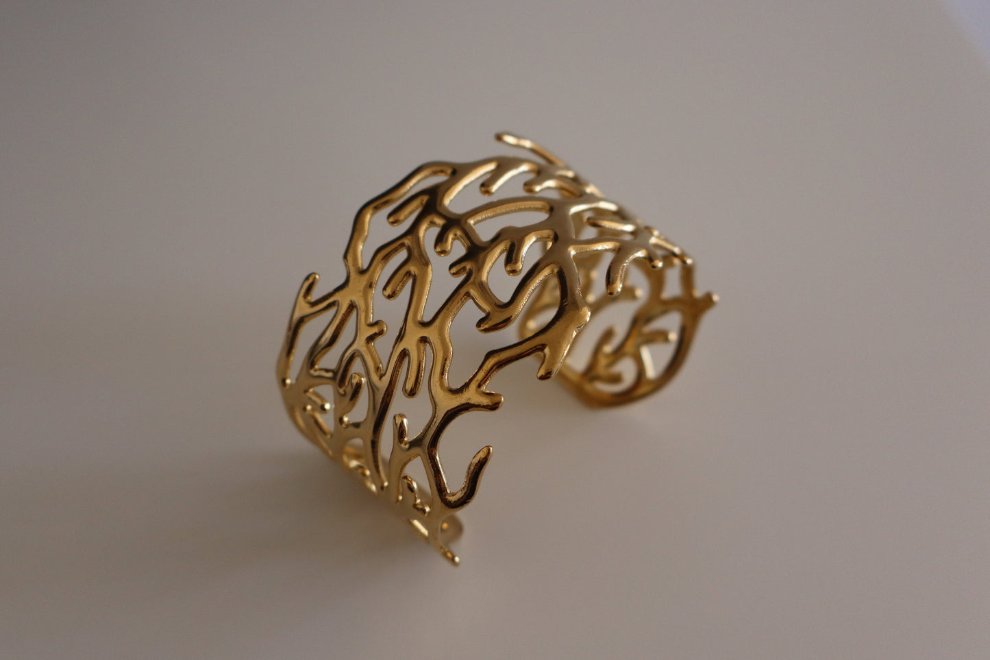 Brazalete Coral Dorado