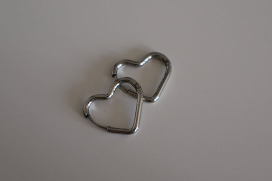 Pendientes Corazón Plateado