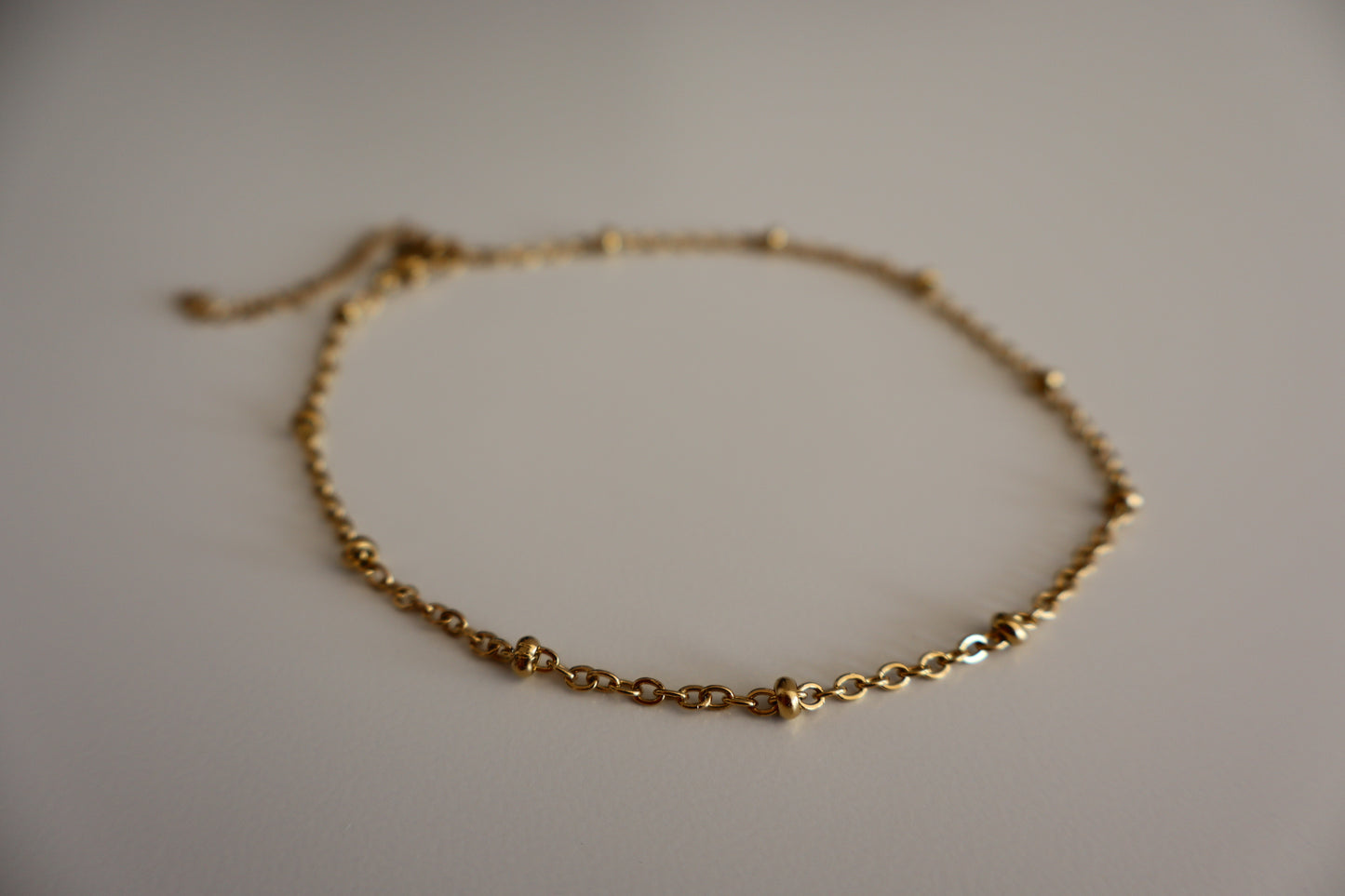 Tobillera Clásica en Dorado