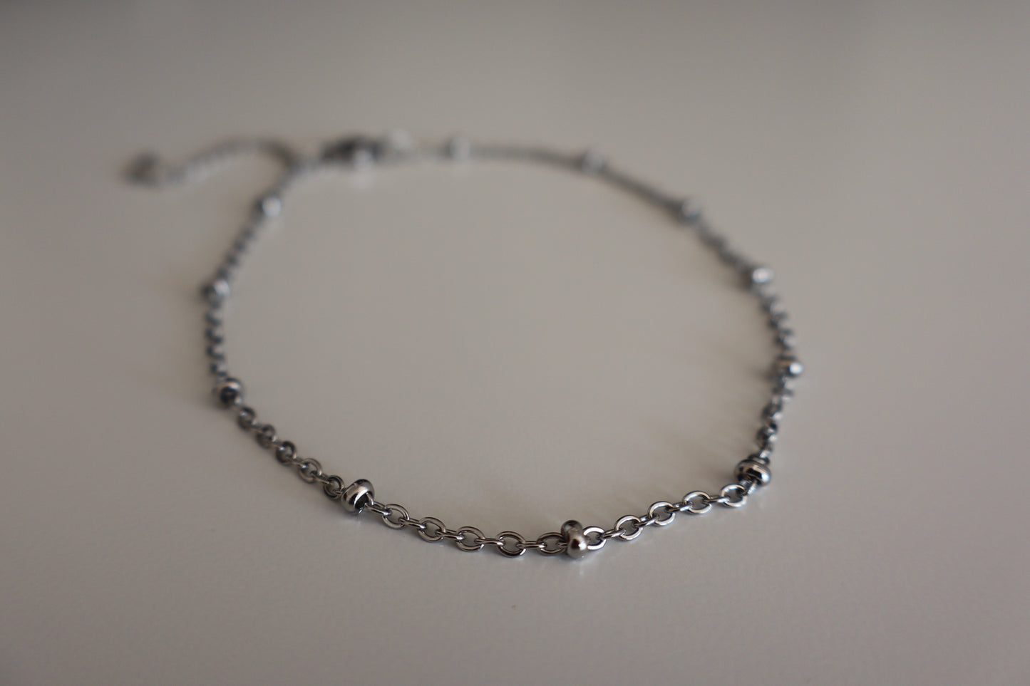 Tobillera Clásica en Plateado