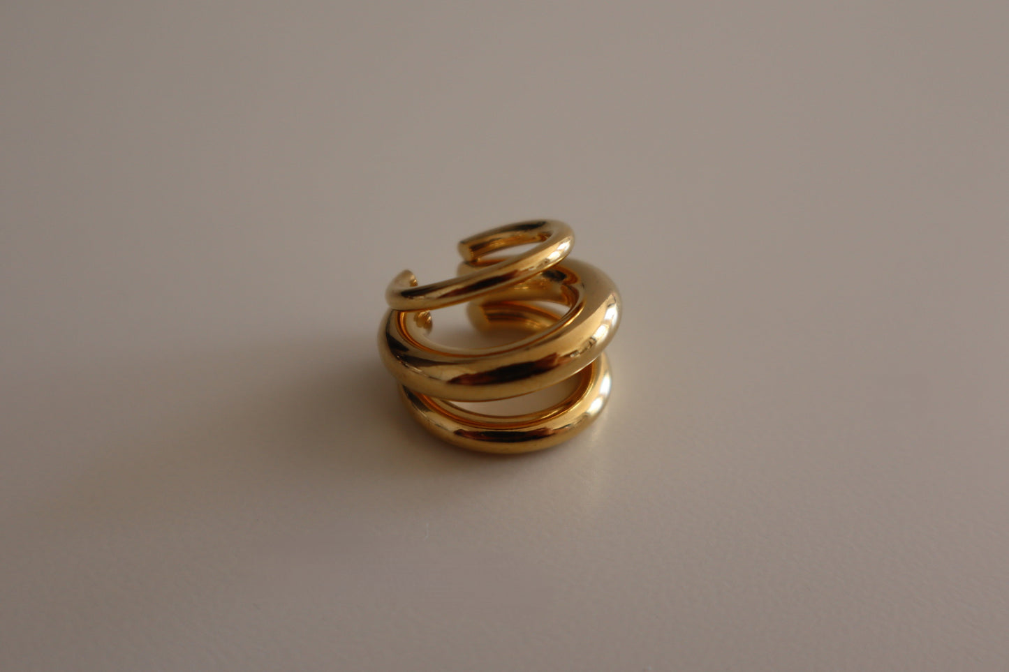 Ear Cuff Triple Dorado