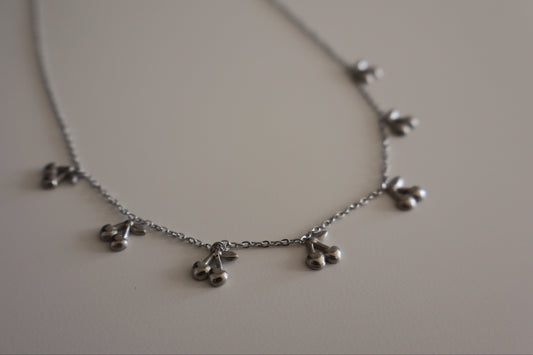 Collar Cherry Girl Plateado