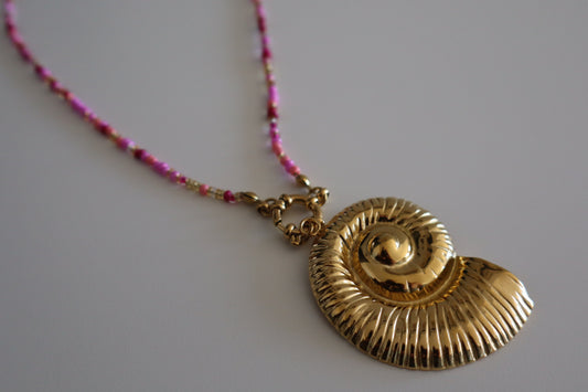 Big Sea Shell - Pink Beads